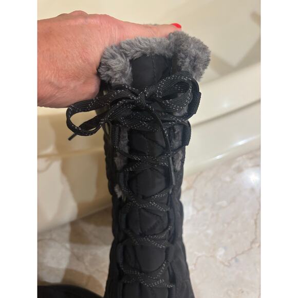 Columbia all weather boots black size 8 women's - Picture 6 of 8